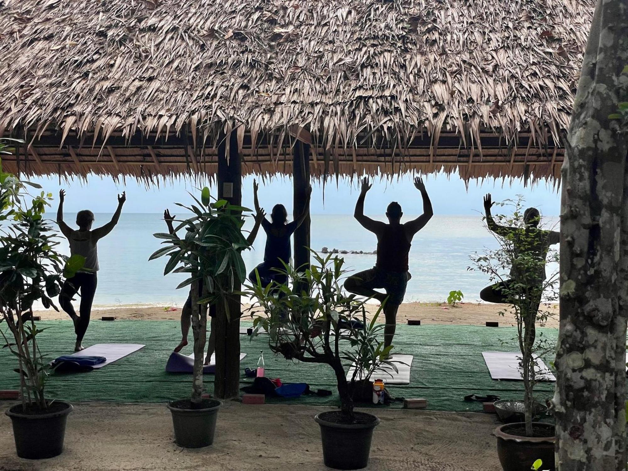 Koh Jum Beach Villas "A Member Of Secret Retreats" Buitenkant foto